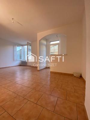 Appartement - 80 m² - 3 pièces