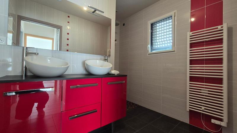 Maison - 130 m² - 4 pièces