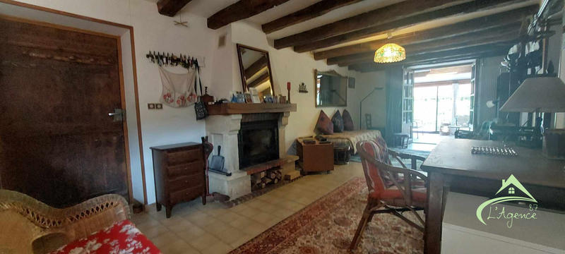 Maison ancienne - 178 m² - 8 pièces