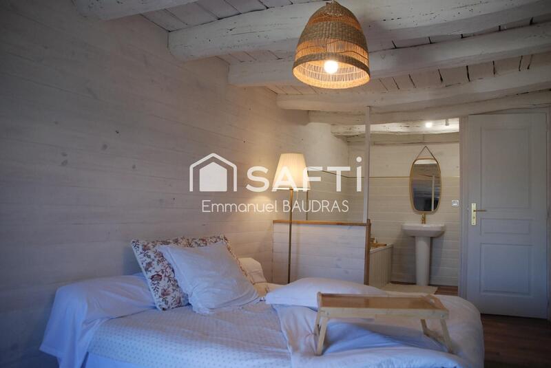 Maison - 170 m² - 7 pièces