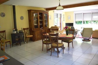 Maison - 175 m² - 6 pièces