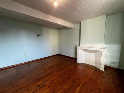 Remise - 111 m² - 4 pièces