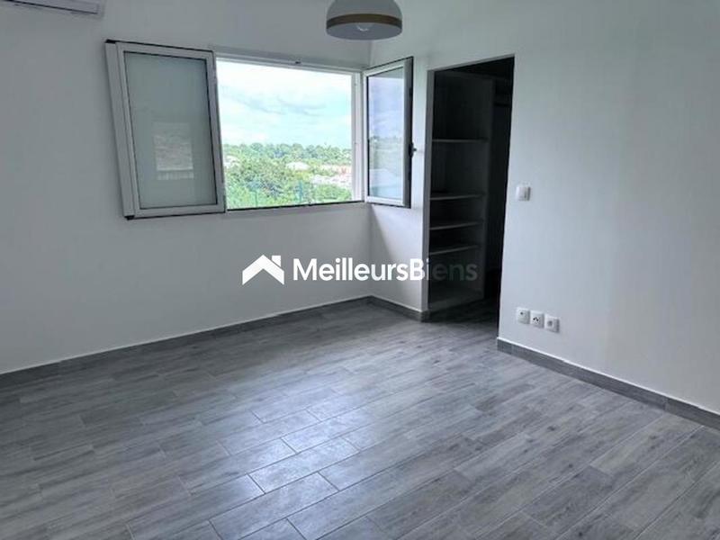 Villa - 160 m² - 5 pièces