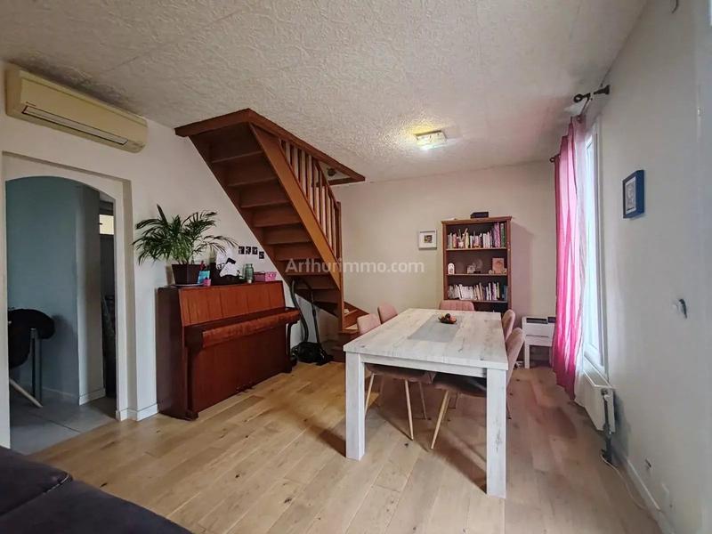 Maison - 90 m² - 5 pièces