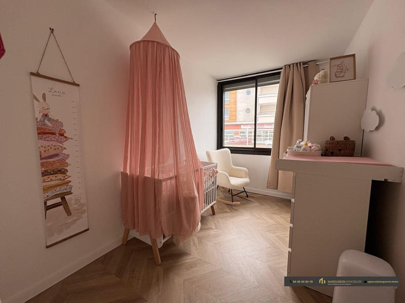 Appartement - 70 m² - 3 pièces