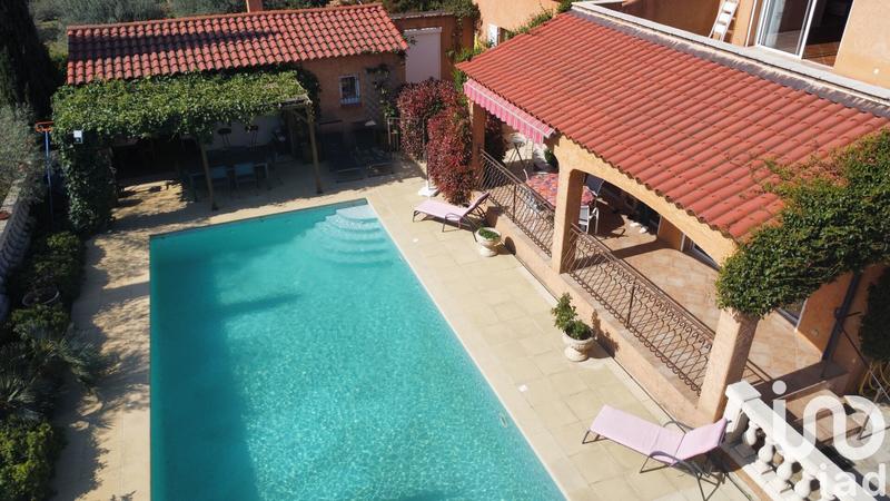 Maison - 170 m² - 5 pièces