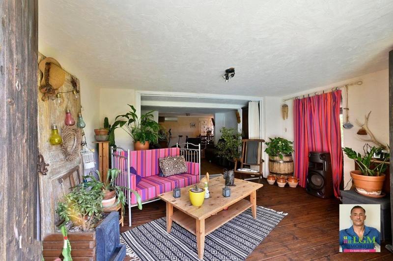 Villa - 193 m² - 6 pièces