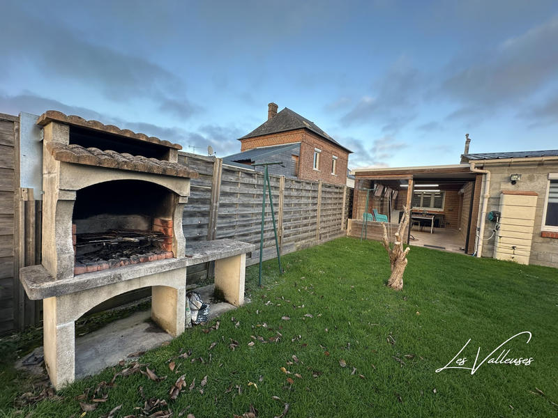 Maison - 90 m² - 4 pièces