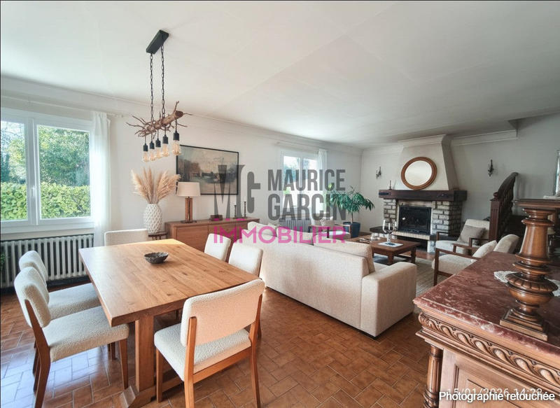 Maison - 191 m² - 5 pièces