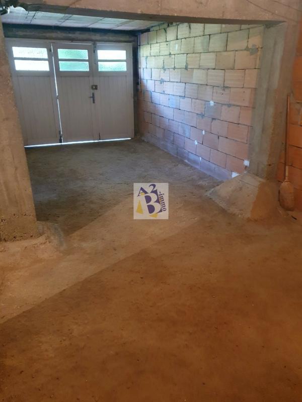 Appartement - 75 m² - 3 pièces