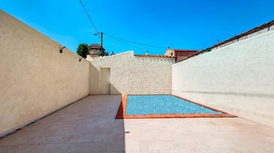 Mas - 193 m² - 8 pièces