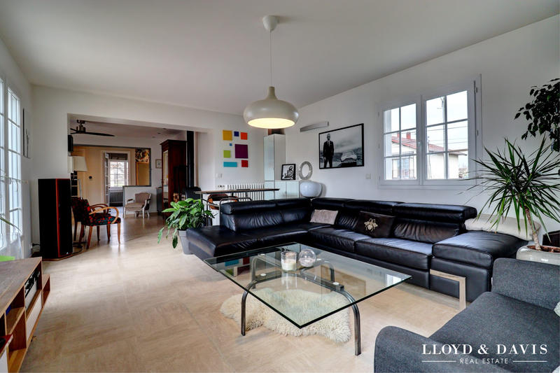 Maison - 152 m² - 6 pièces