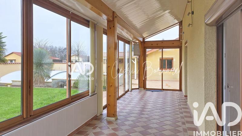 Maison - 182 m² - 7 pièces