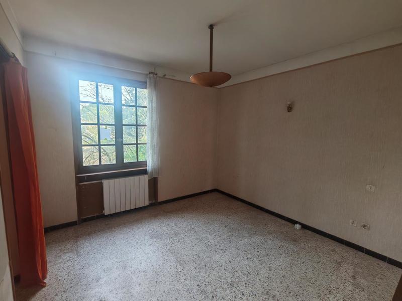 Maison - 90 m² - 3 pièces