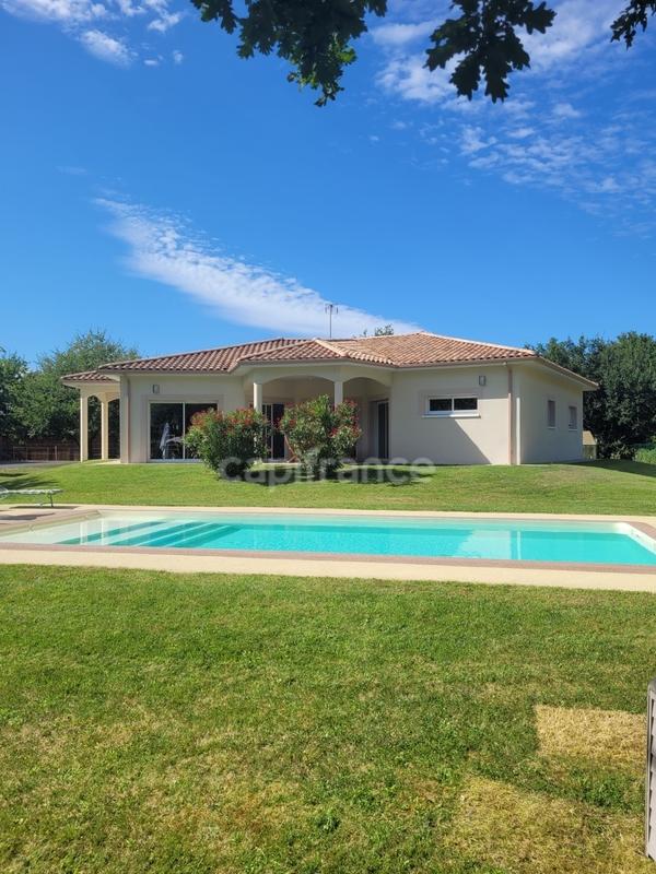 Maison - 156 m² - 6 pièces