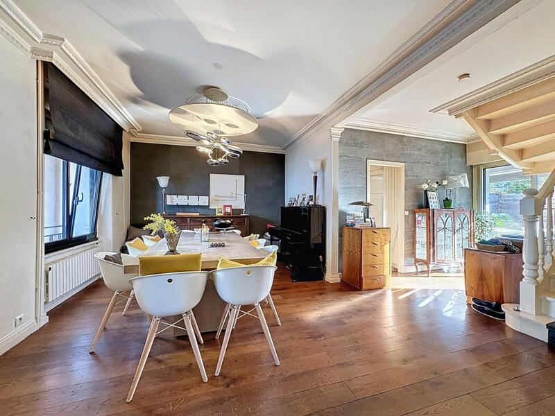 Maison - 172 m² - 6 pièces