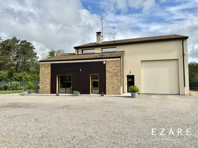 Maison - 231 m² - 8 pièces