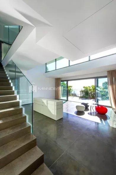 Villa - 380 m² - 8 pièces