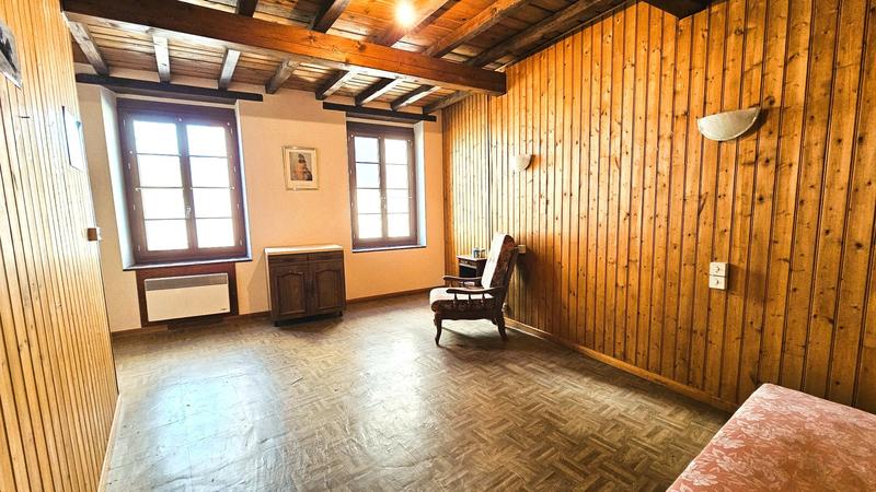 Immeuble - 155 m² - 8 pièces