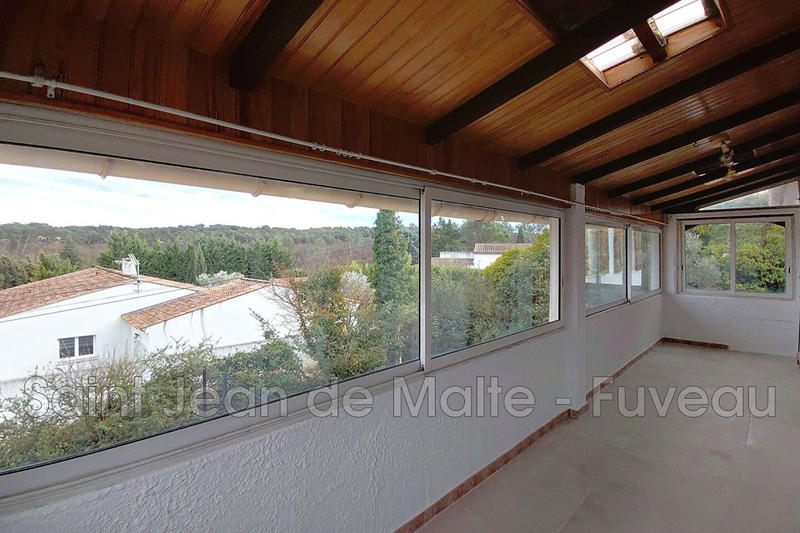 Appartement - 95 m² - 5 pièces