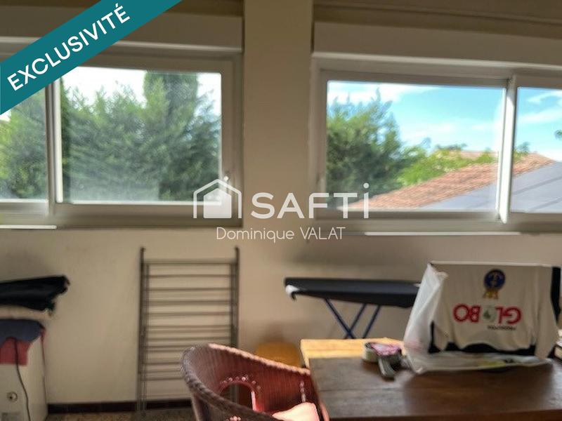 Appartement - 90 m² - 4 pièces