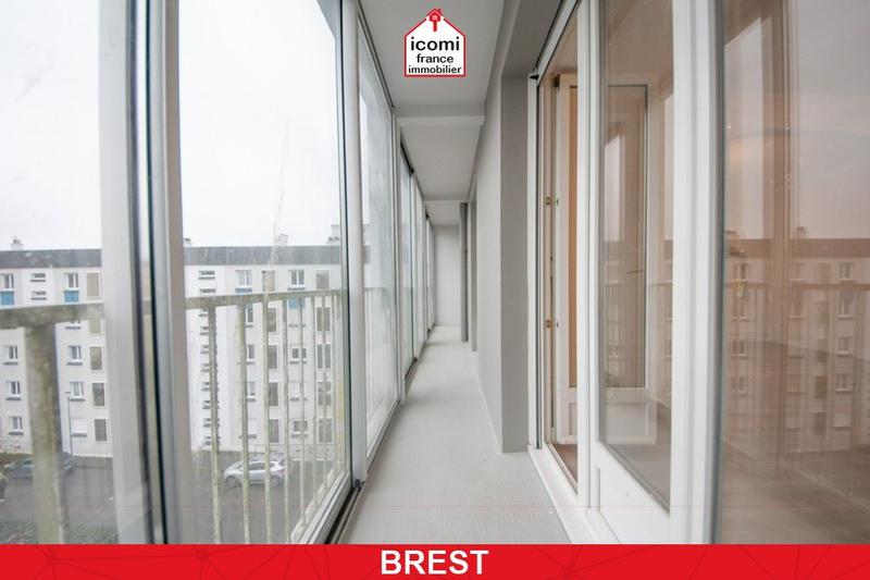 Appartement - 100 m² - 5 pièces