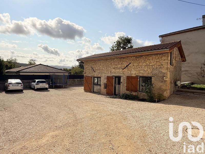 Maison - 200 m² - 8 pièces