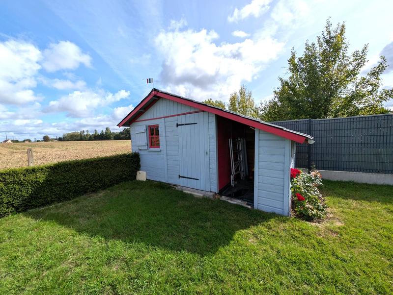 Maison - 90 m² - 5 pièces