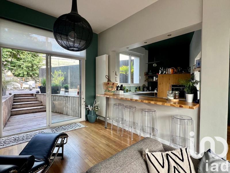 Maison de ville - 190 m² - 8 pièces