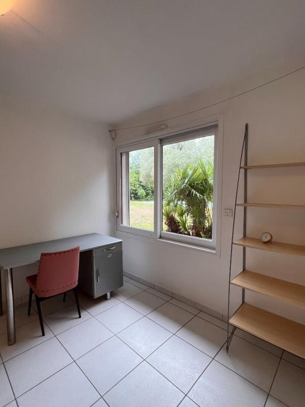 Villa - 225 m² - 6 pièces