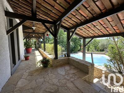 Maison de maîtres - 139 m² - 6 pièces