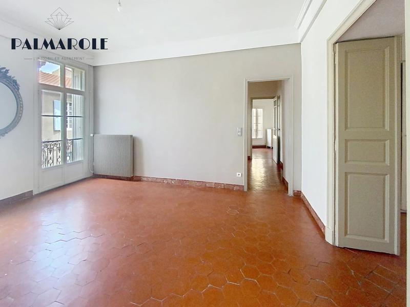 Appartement - 108 m² - 4 pièces