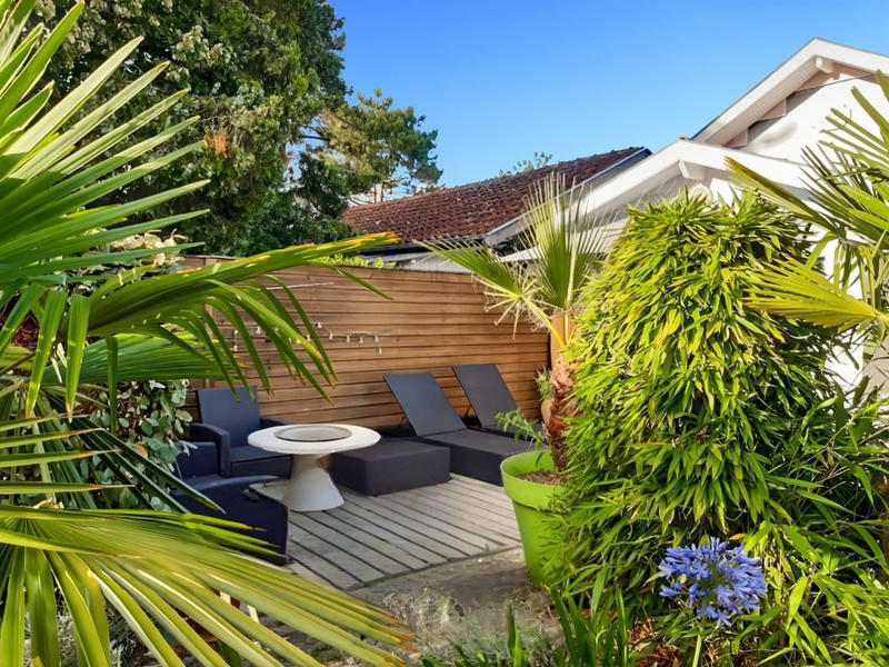 Maison - 100 m² - 6 pièces