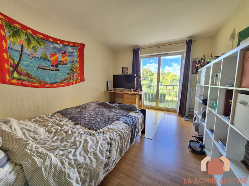 Appartement - 81 m² - 3 pièces