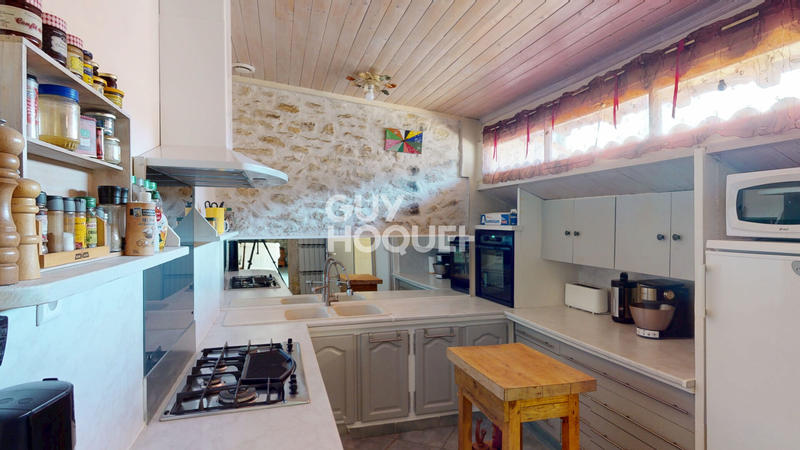 Maison - 169 m² - 7 pièces