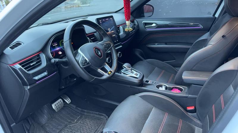 Renault Arkana 2 1.6 i E-Tech 145 Hybrid Rs Line