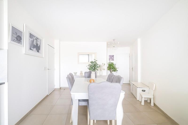 Appartement - 82 m² - 4 pièces