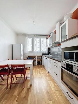 Appartement - 70 m² - 3 pièces