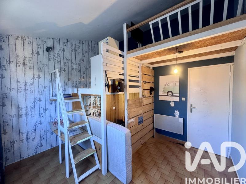 Maison - 215 m² - 7 pièces