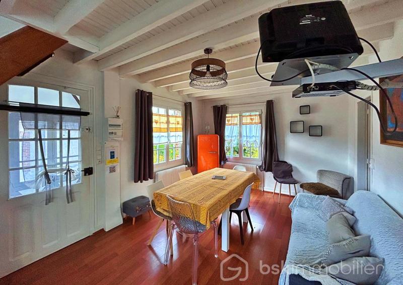 Propriété - 487 m² - 22 pièces