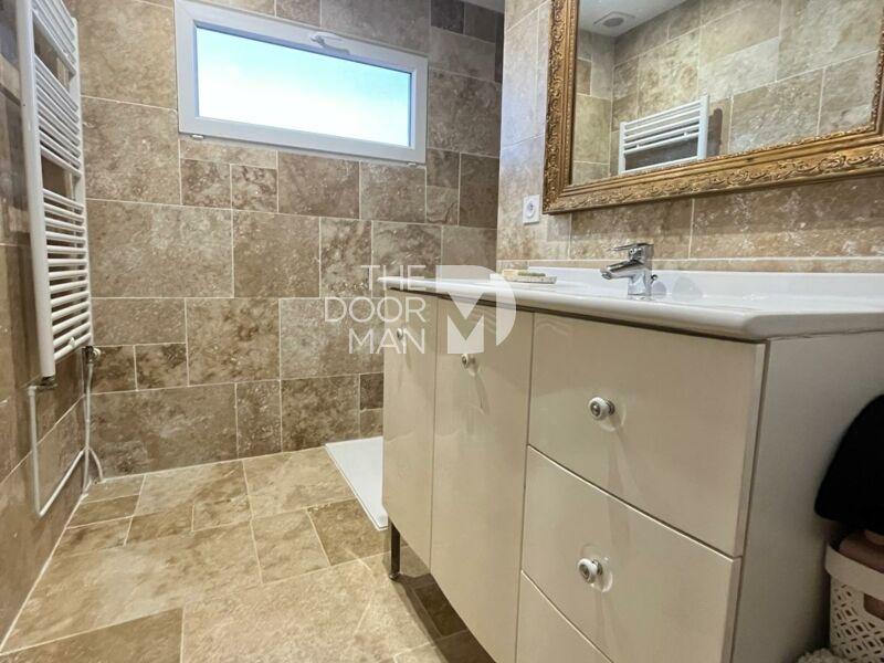 Maison - 93 m² - 4 pièces