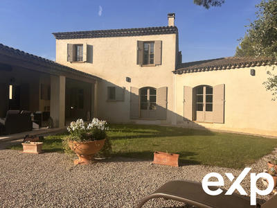 Maison - 180 m² - 6 pièces