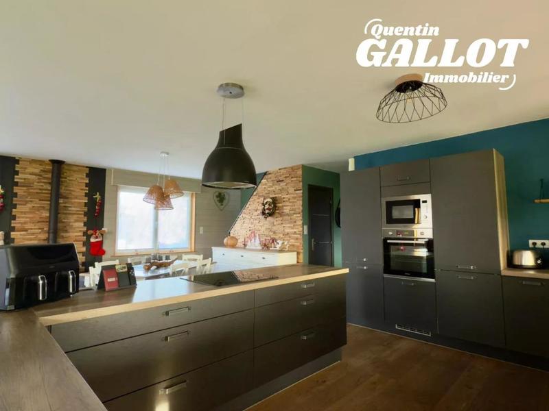 Maison - 113 m² - 4 pièces