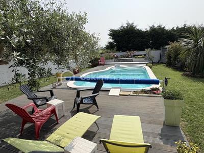 Maison traditionnelle - 110 m² - 5 pièces