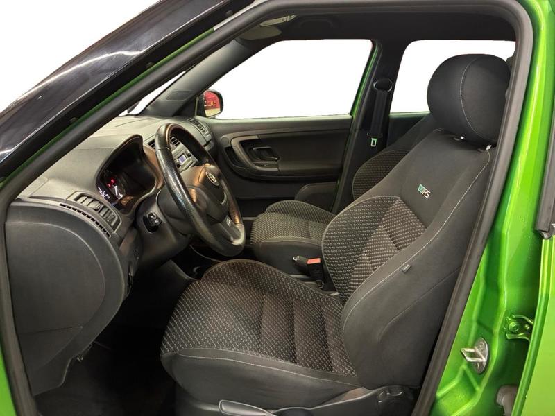 Skoda Fabia 1.4 Tsi 180 Rs Dsg