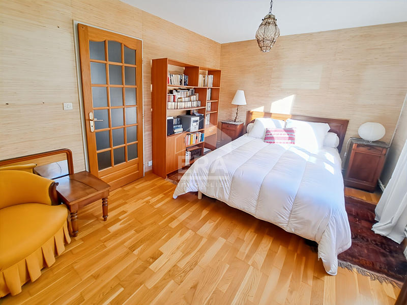 Maison - 114 m² - 6 pièces