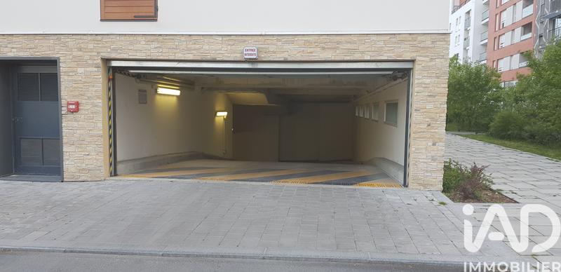 Parking - 12 m²