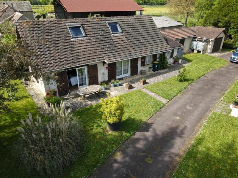 Maison - 90 m² - 3 pièces