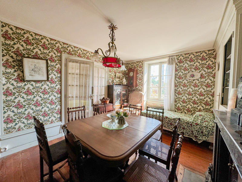 Maison - 120 m² - 7 pièces