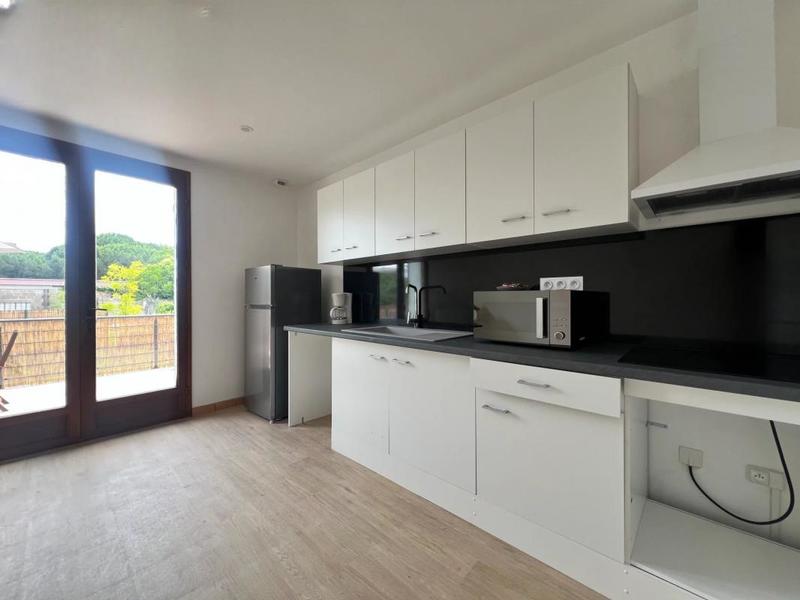 Appartement - 99 m² - 3 pièces